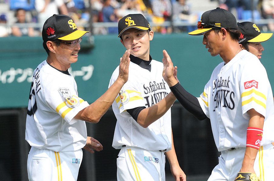 そろそろ勝ちに行く で首位奪取 ソフトバンク二軍にも常勝哲学あり プロ野球 Number Web ナンバー