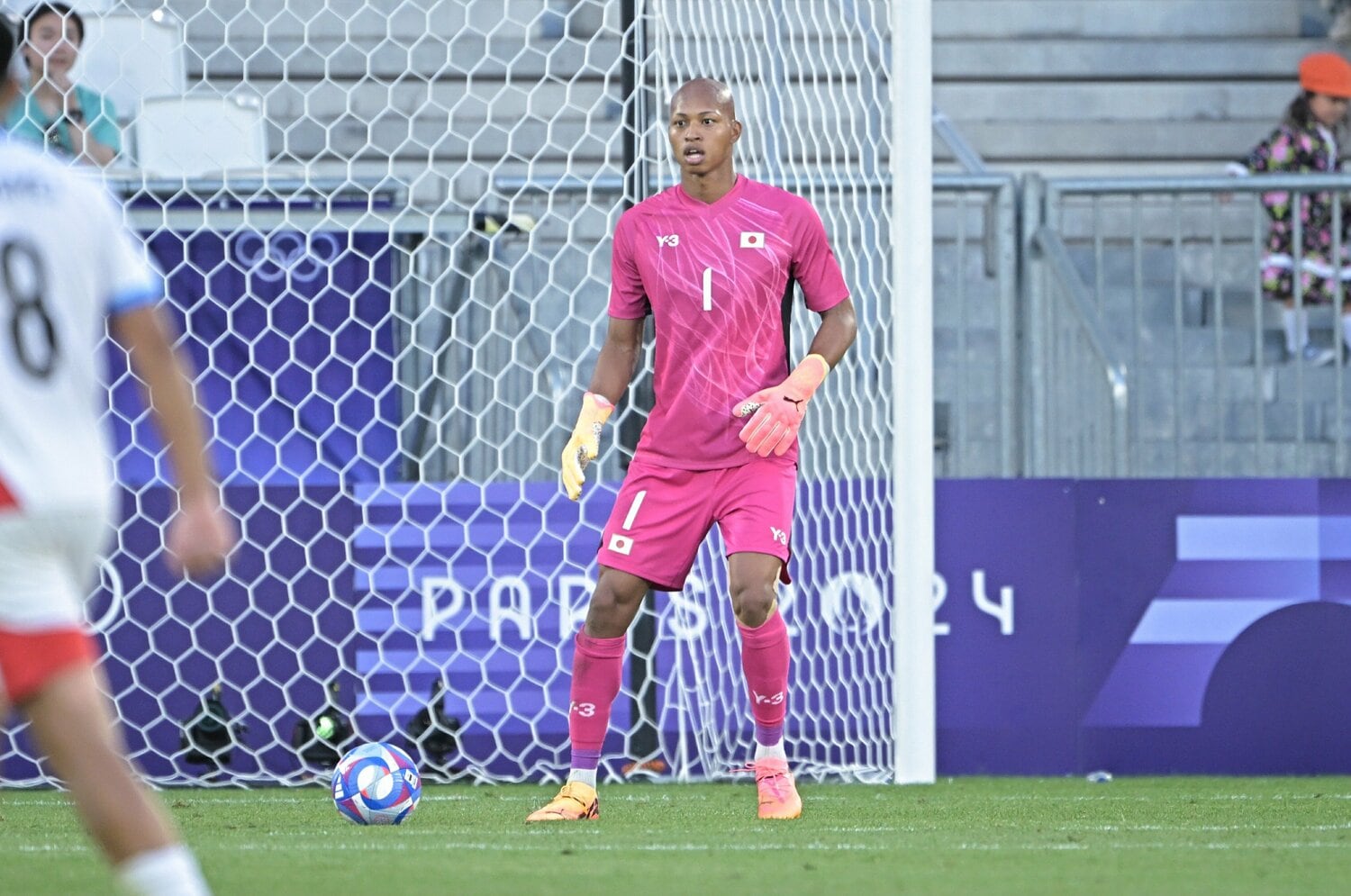 パラグアイ戦を無失点で終えた小久保 ©Takuya Kaneko/JMPA