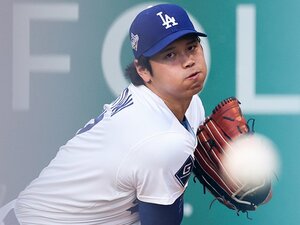 「オオタニの才能は史上最高」とロバーツ監督…米記者が記す、ドジャースが大谷翔平に驚いた日「ベッツの“大谷打席時のリード”もそうだった」
