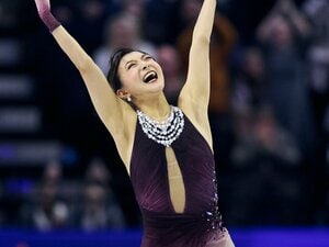 「あなたがそれを作ったのです」坂本花織に海外記者が伝えた言葉…坂本はなぜ選手、関係者から愛されたのか？ 最後の世界選手権で見せた“最高の演技”