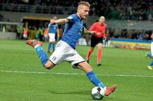 スーリエドール獲得・インモービレに聞く「予算が少ないのに、なぜラツィオには主力選手が残るのか」