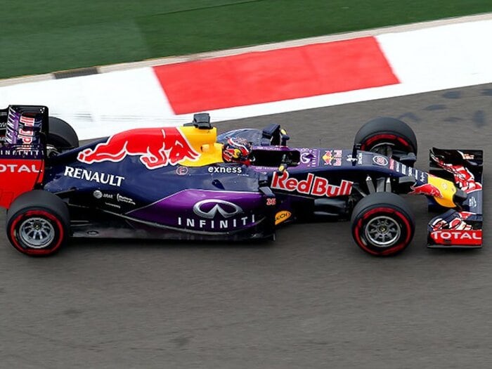 レッドブルがまさかのF1撤退危機。エンジンメーカーを怒らせた“驕り”。＜Number Web＞ photograph by Getty Images