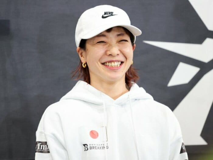 「最初の対戦相手は小学生の女の子でした」ブレイキン世界女王・福島あゆみ39歳が明かす“21歳からの競技人生”「文句を言われて練習ができない日も」＜Number Web＞ photograph by AFLO