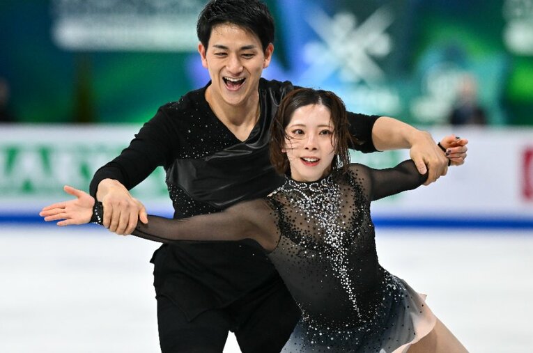 ケガ、欠場を乗り越え、世界選手権で銀メダルを獲得した三浦璃来・木原龍一 ／ photograph by Getty Images