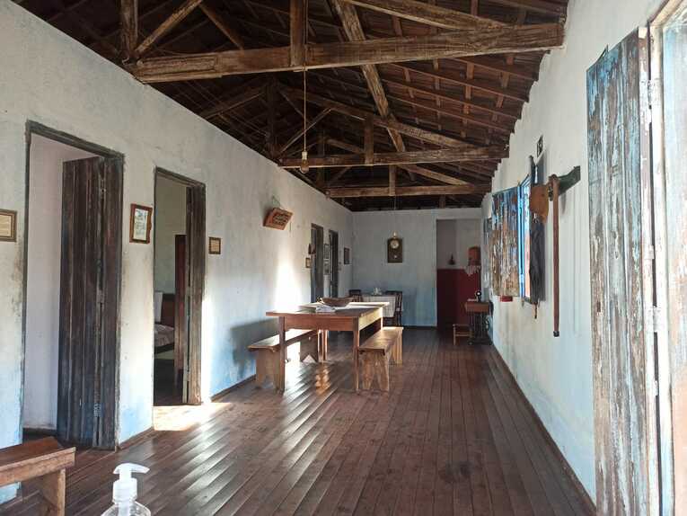 復元された台所　©Hiroaki Sawada