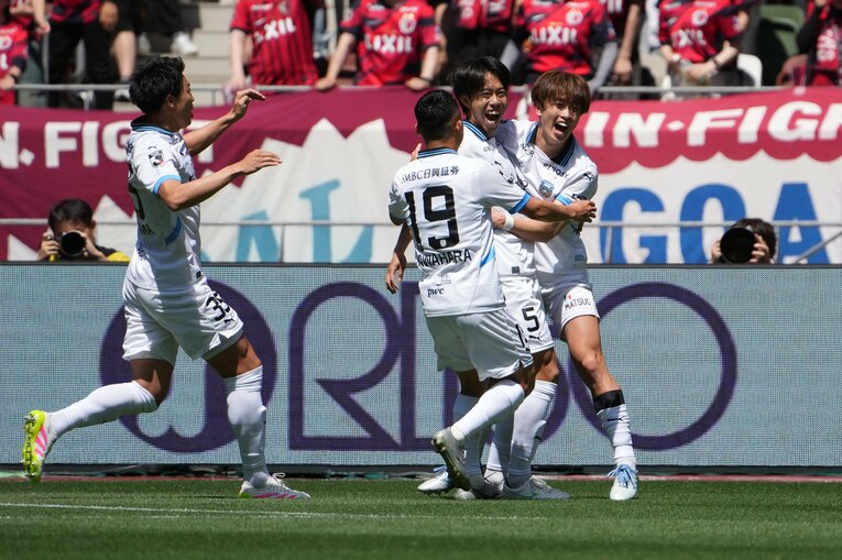 川崎の先制点は佐々木旭のヘディングだった　©Masashi Hara