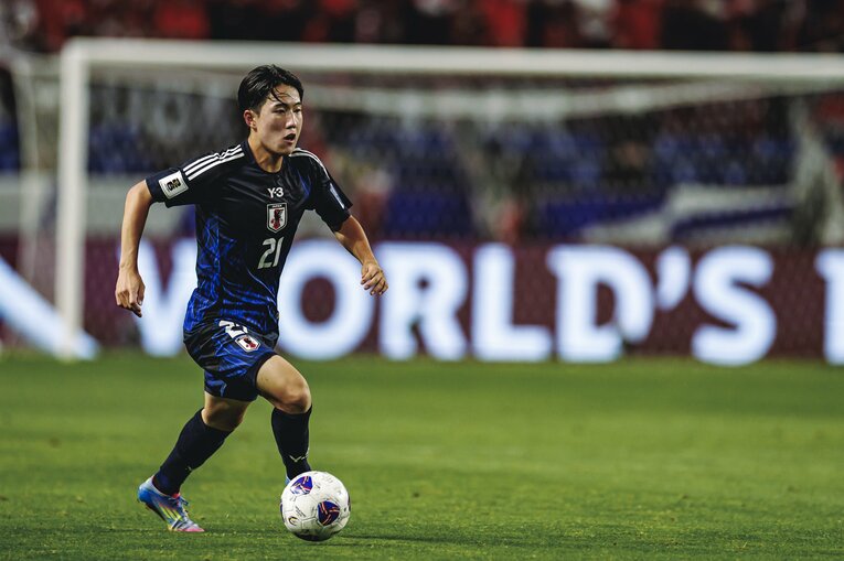 佐藤龍之介は18歳ながらトルシエが能力を買っている　©Kiichi Matsumoto