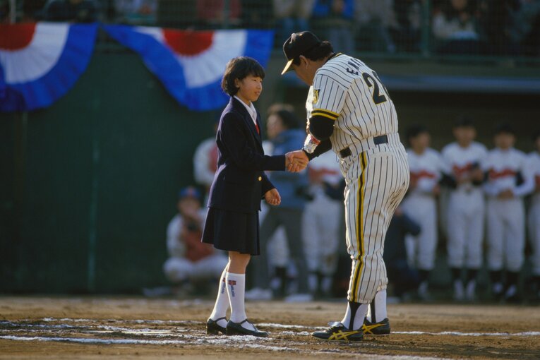 「江夏豊たった一人の引退式」　©BUNGEISHUNJU