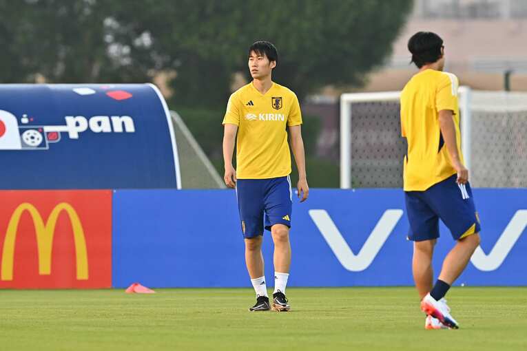 ドーハで練習中の鎌田大地　©JMPA