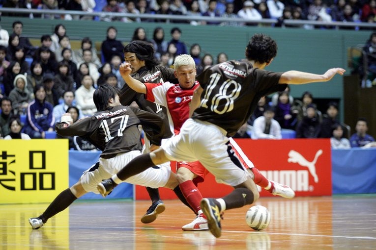 2007年の森岡©AFLO