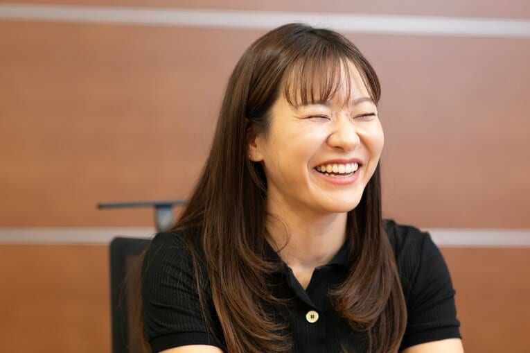 現在の吉田知那美さん　©Shiro Miyake