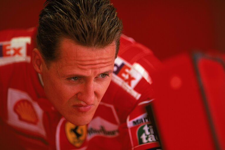 「皇帝」と呼ばれ、名実ともにナンバーワンドライバーだった頃のシューマッハ　photograph by Getty Images