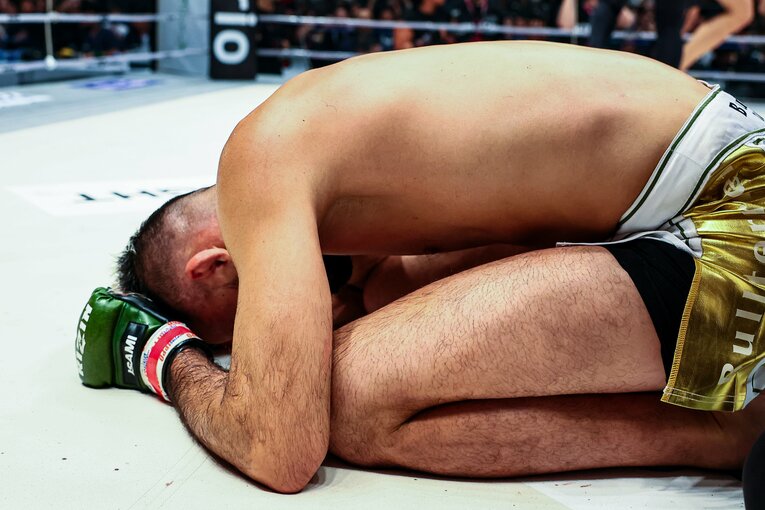 金原に完敗を喫したクレベルはリングで悔しさをあらわにした　©RIZIN FF Susumu Nagao