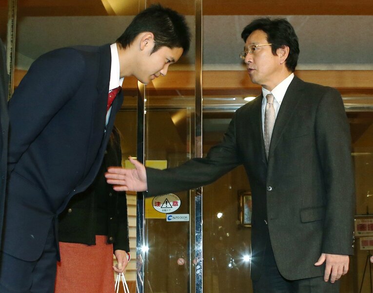 2012年11月の入団交渉で　©JIJI PRESS