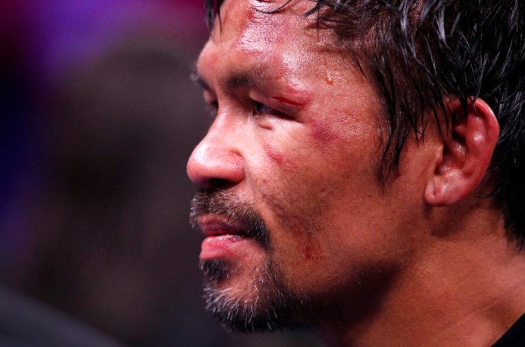 現地8月21日にWBAスーパー王者ヨルデニス・ウガスと対戦したパッキャオだったが… ／ photograph by Getty Images