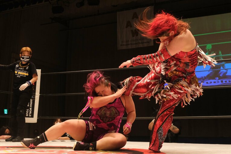 彩羽匠「見とけよ、スターダム」 マーベラスと仙女、“女子プロレスの本流”を継承する者は？ 長与千種も賞賛した“最高の試合”(22)