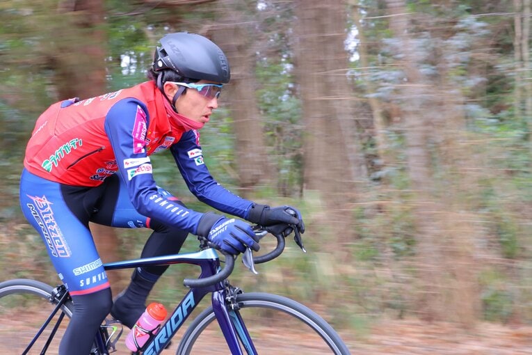 新シーズンへ向けトレーニングする増田。宇都宮ブリッツェンが出場するJCLロードレースツアーは3月27日開幕©Utsunomiya Blitzen