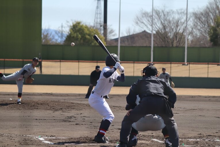 選手出場、球数や送りバント制限など、独特のルールが設定されている©Kou Hiroo