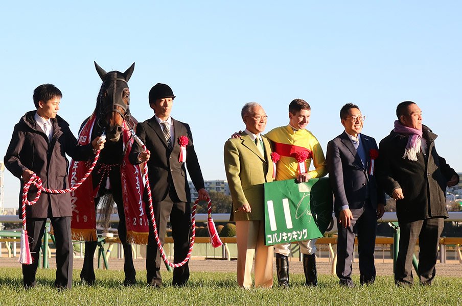 藤田菜七子が乗り替わりGI初騎乗。名手マーフィーから学べること。<Number Web> photograph by Satoshi Hiramatsu