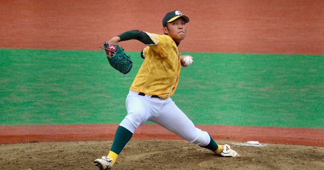 平均球速135キロでもドラフト指名 ロッテ育成4位佐藤奨真の打てそうで打てない幻惑投法 2 3 ドラフト会議 プロ野球 Number Web ナンバー