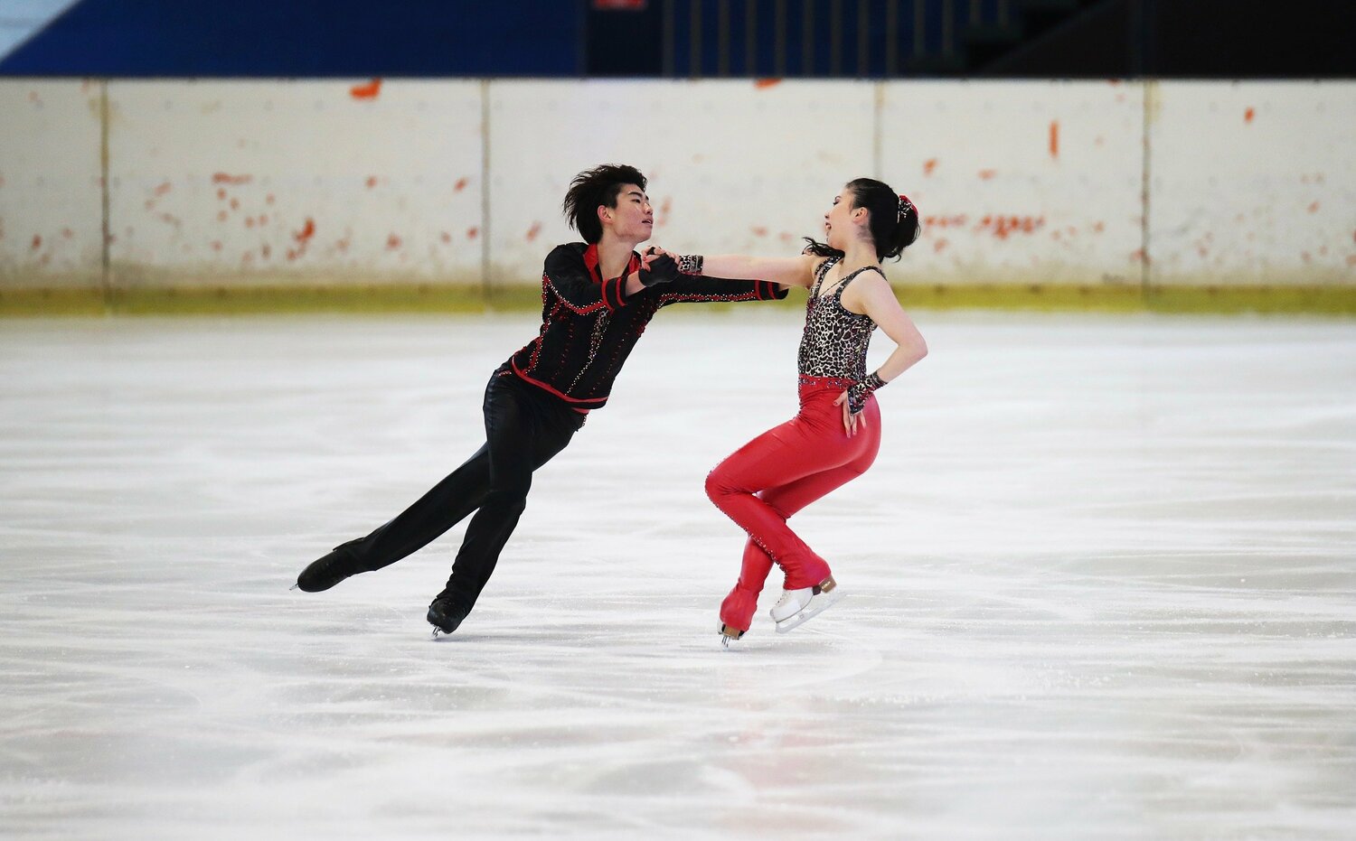 ゴールデンスピン杯RDの演技　©Sean Gillis