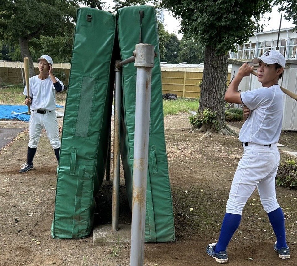 廃棄する予定だったマットをスイング強化の道具に転化 ©Yuki Kashimoto