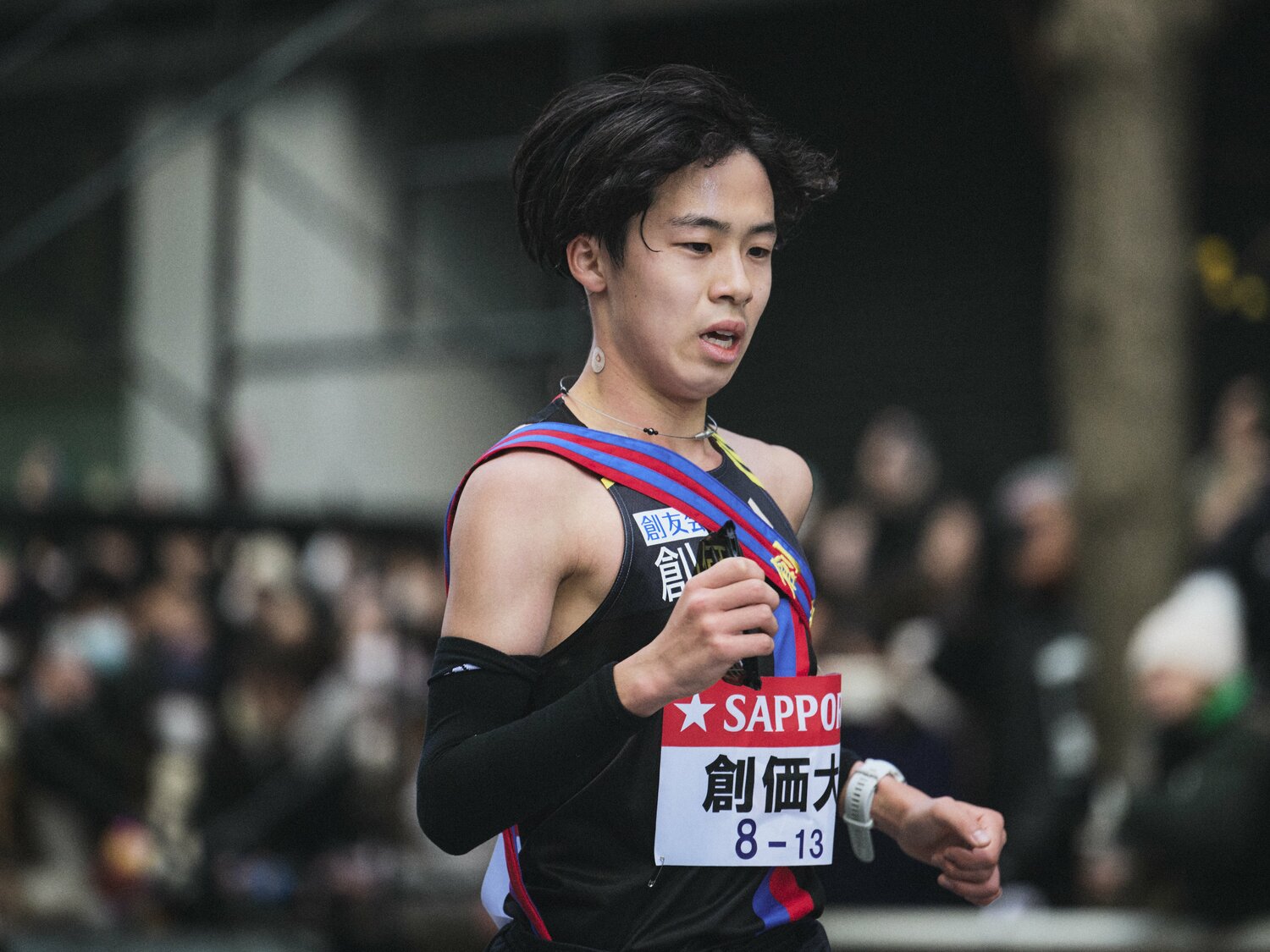2年時の第101回箱根駅伝では故障の影響もあって順位を落としてしまい、浮かない表情でゴールした　©Yuki Suenaga