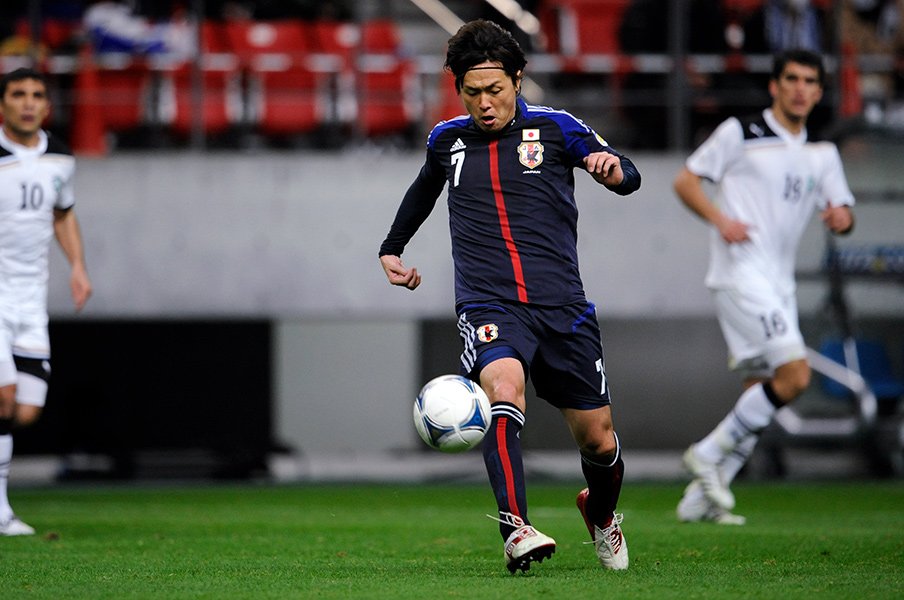 遠藤保仁のフィジカルには光るものがあるという©Takuya Sugiyama