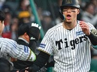 仕事は過酷、給料はカツカツ」二軍時代は苦労も…それでも諦め