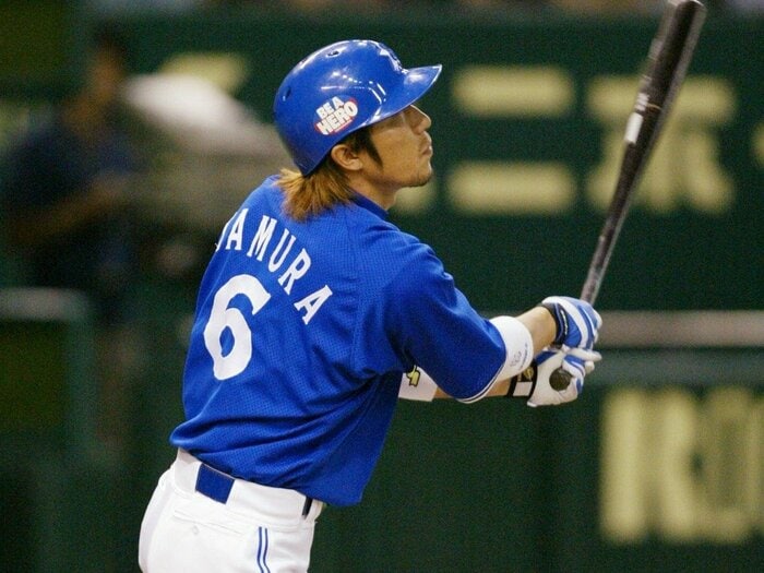 「引退まで横浜一筋のつもりだった」落合博満の指導で開花した“ハマの大砲”多村仁志の衝撃トレード「『何故だ!?』という思いが渦巻いて…」＜Number Web＞ photograph by JIJI PRESS