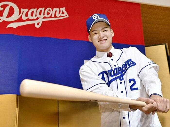 ドラ1・石川昂弥の父は控え捕手。親子二代で交差する選抜王者の絆。＜Number Web＞ photograph by Kyodo News