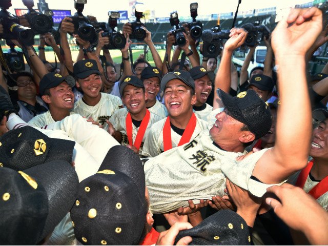 33歳で甲子園優勝の小針崇宏監督。恩師が語る作新学院指揮官の素顔