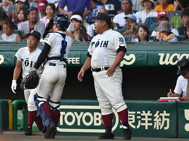 大阪桐蔭は選手の進学先を調査する。監督は大学の補強ポイントまで把握