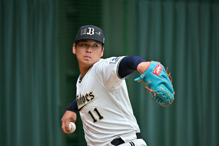 ブレーク２年目となる今春のキャンプで練習に取り組む山下　©Hideki Sugiyama