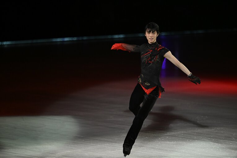 「1番、羽生結弦さん」“企画もプロデュースも出演も”羽生結弦…記者が驚いたプロ初のアイスショーの中身「まさか90分を1人で…」(82)
