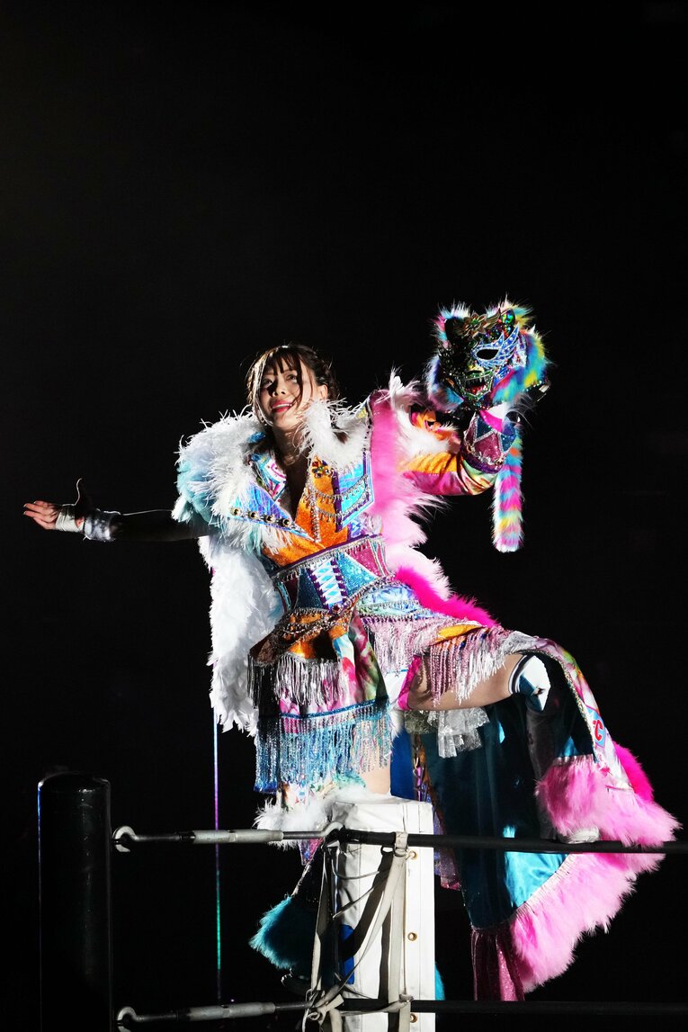 先に入場した岩谷麻優。10月26日、両国国技館　©Masashi Hara