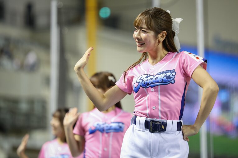 話題の台湾チアリーダー（全5枚中の2枚目）　©JIJI PRESS