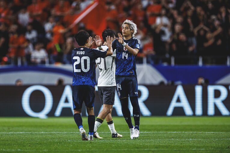 伊東純也、久保建英（2024年W杯アジア最終予選・中国戦）©︎Kiichi Matsumoto