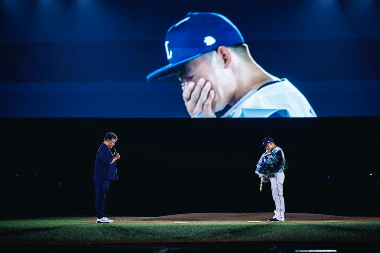 西武一筋25年 レジェンド・栗山巧の引退試合に密着　©Kiichi Matsumoto　【スワイプするとそのほかの写真もご覧になれます】
