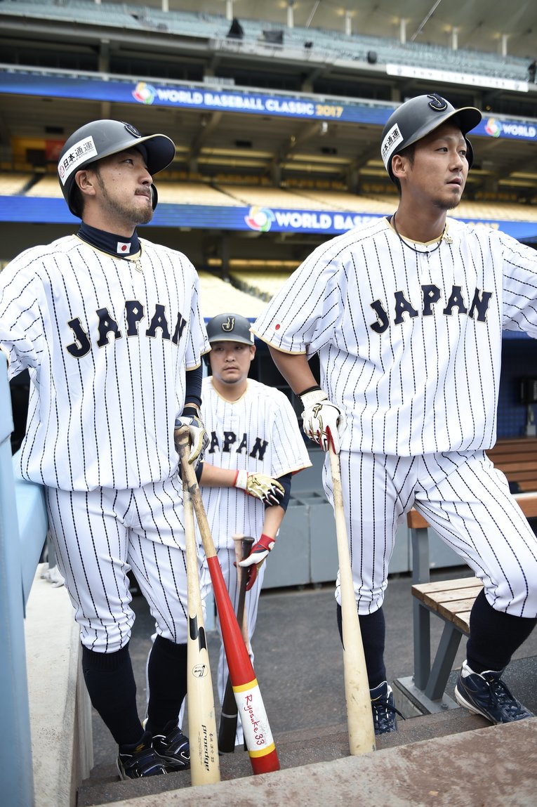 2017年WBCの菊池と筒香、中田　©Sports Graphic Number
