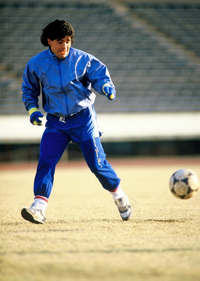 1987年のマラドーナ　©Sports Graphic Number