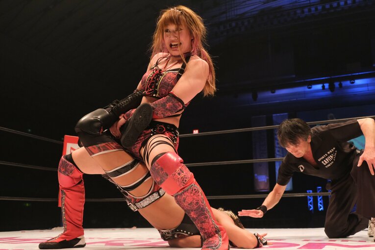「地獄を見てきた」アイドル出身女子プロレスラー3人が挑む“ダッサい人生”逆転をかけた泥臭い勝負(9)