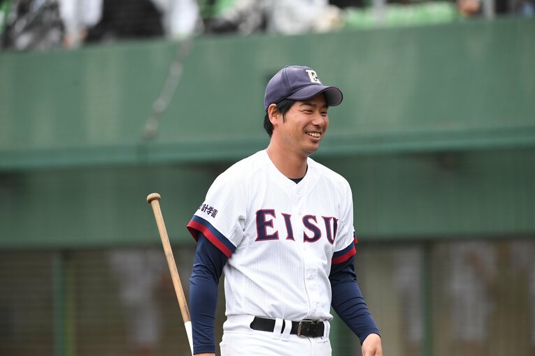 東海大時代の菅野智之と同期だった黒田監督　©Kota Inoue