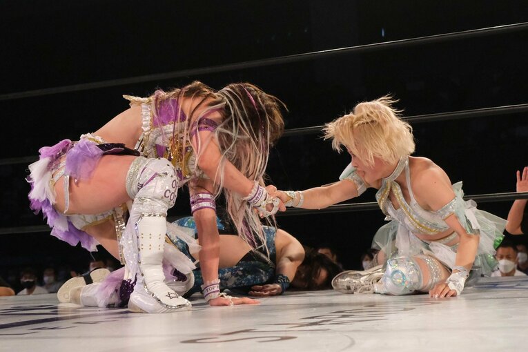 「ビューティ・ペアを超える」スターダム中野たむ＆なつぽいが目指す“女子プロレスの王道”「夢は武道館で単独ライブ」(49)