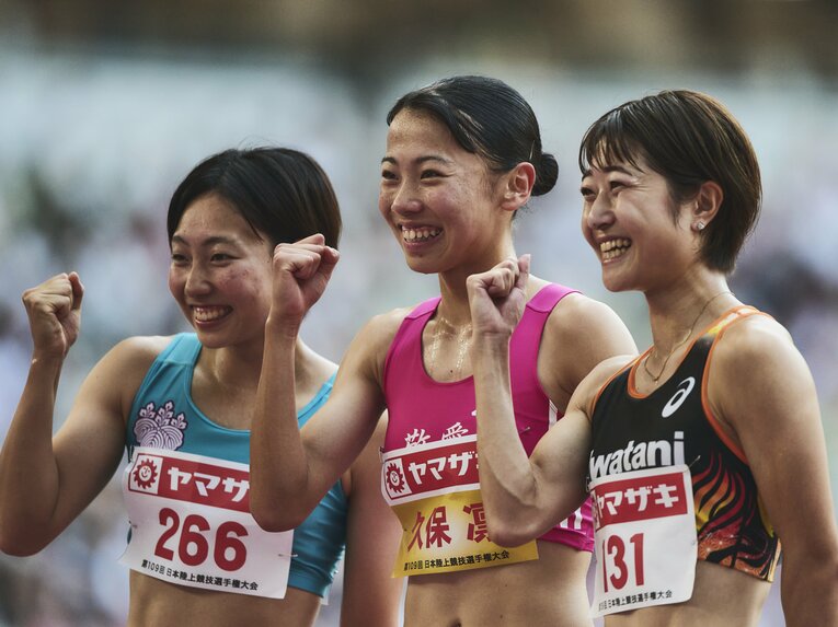 【2025日本選手権】2位は実力者の塩見綾乃（岩谷産業）が、3位には勝くるみ（筑波大）が入った　©Nanae Suzuki