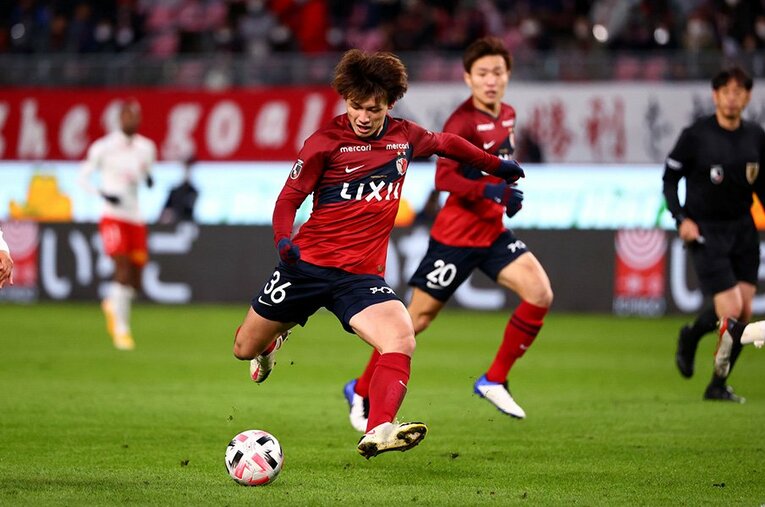 鹿島アントラーズのFW上田綺世。昨季26試合10得点といよいよ覚醒した感がある ／ photograph by KASHIMA ANTLERS