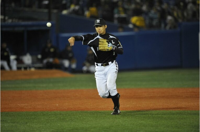 ©Sports Graphic Nmuber