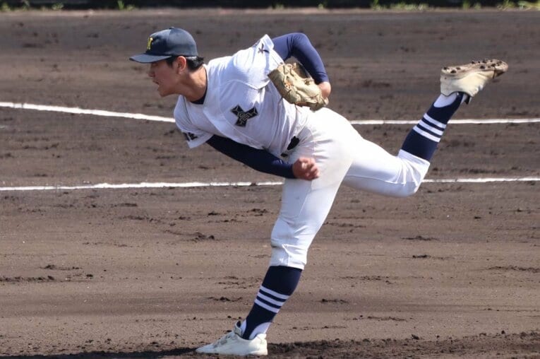 春季大会1回戦ではノーヒットノーランも達成。一方で続く大阪桐蔭戦では不運も重なり7失点　©Fumi Sawai