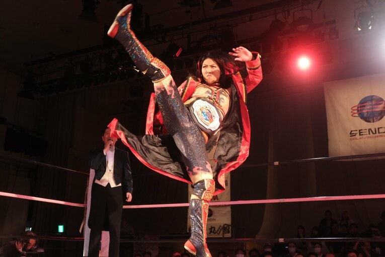 水着グラビアも披露のアイドル路線から急転換…素顔は“オラオラ”、スターダムのベルトも獲得した岩田美香の渇望「総合格闘技かキックにも」(69)