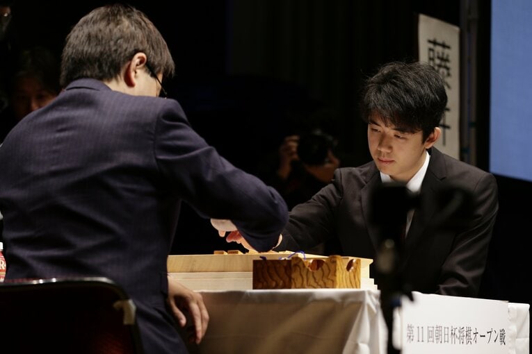 2018年朝日杯将棋オープン、羽生－藤井聡　の対局　©Tadashi Shirasawa